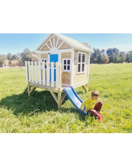 Casita infantil de madera por paneles Masgames VISBY elevada 60 cm